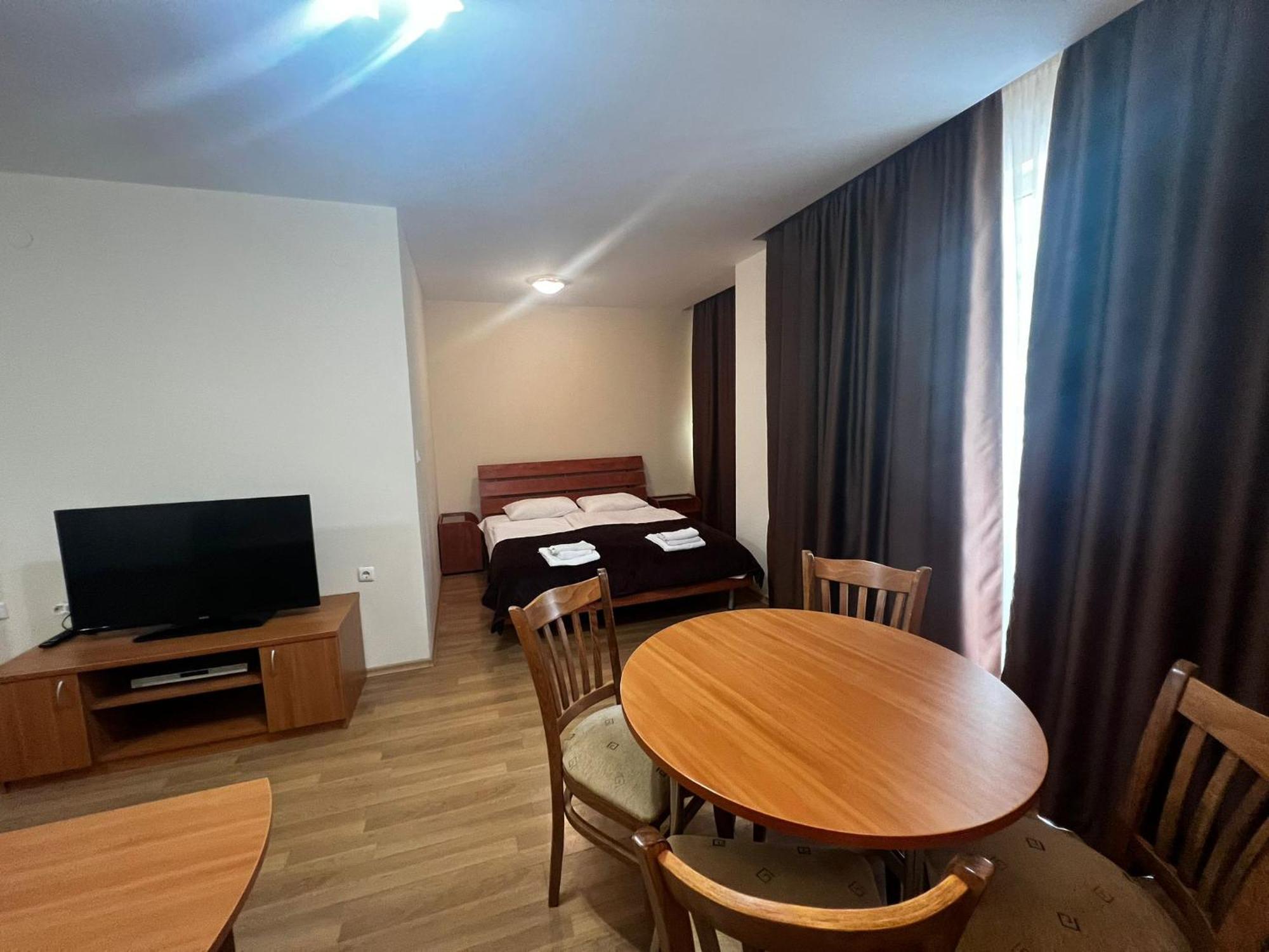 Gt Green Fort Beach Apartments 阳光海滩 外观 照片
