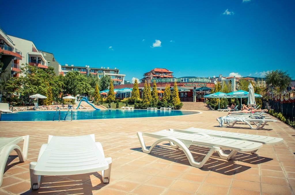 Gt Green Fort Beach Apartments 阳光海滩 外观 照片