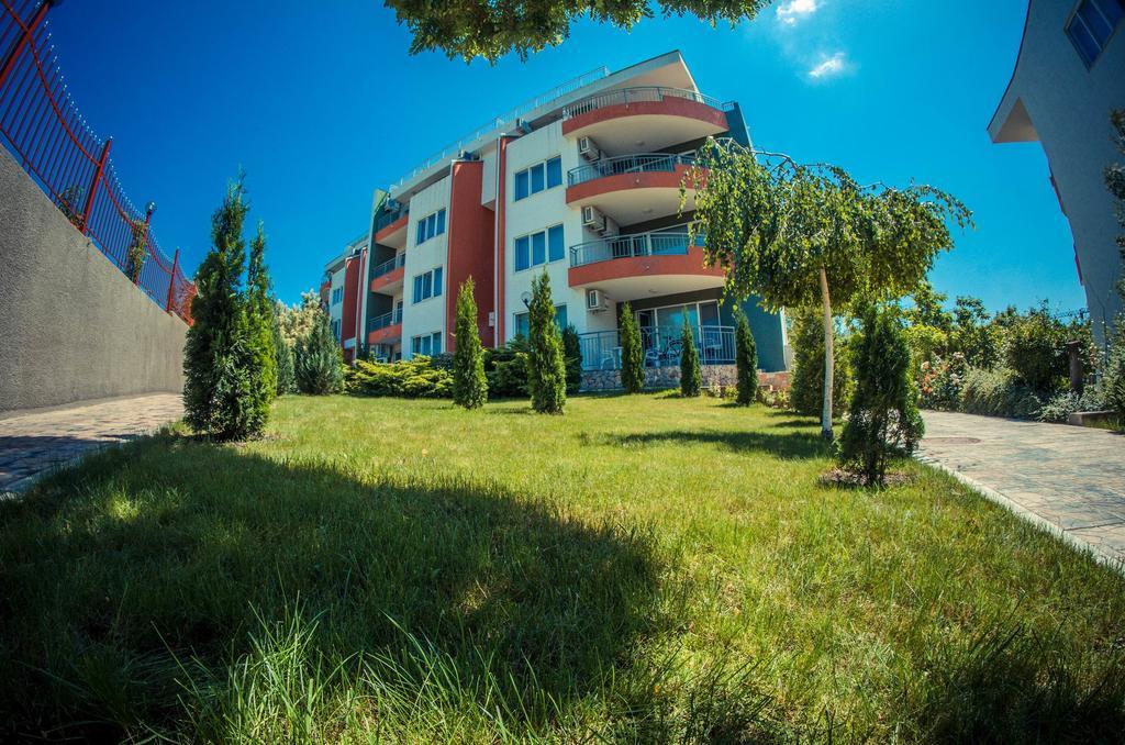 Gt Green Fort Beach Apartments 阳光海滩 外观 照片