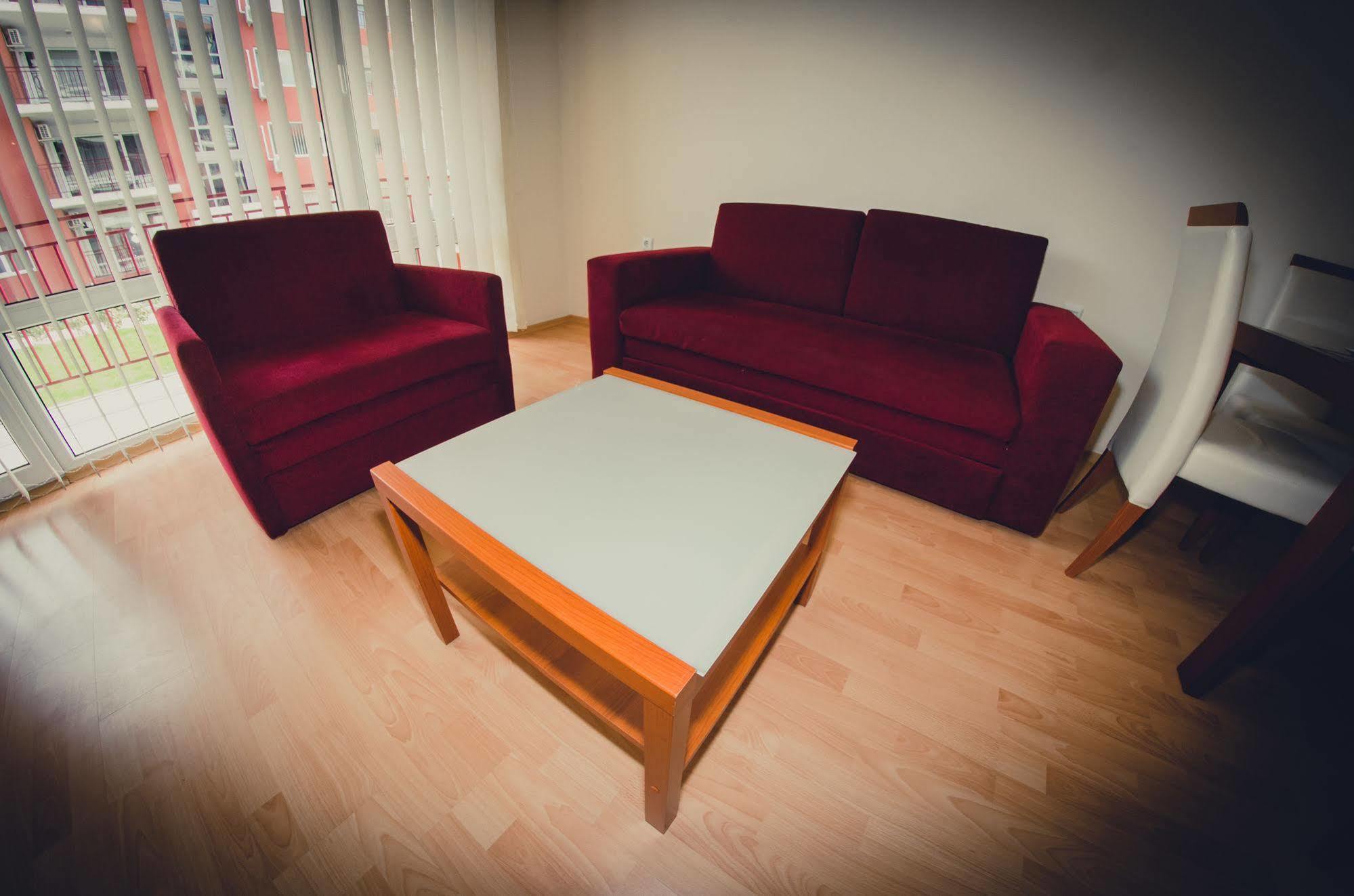 Gt Green Fort Beach Apartments 阳光海滩 外观 照片