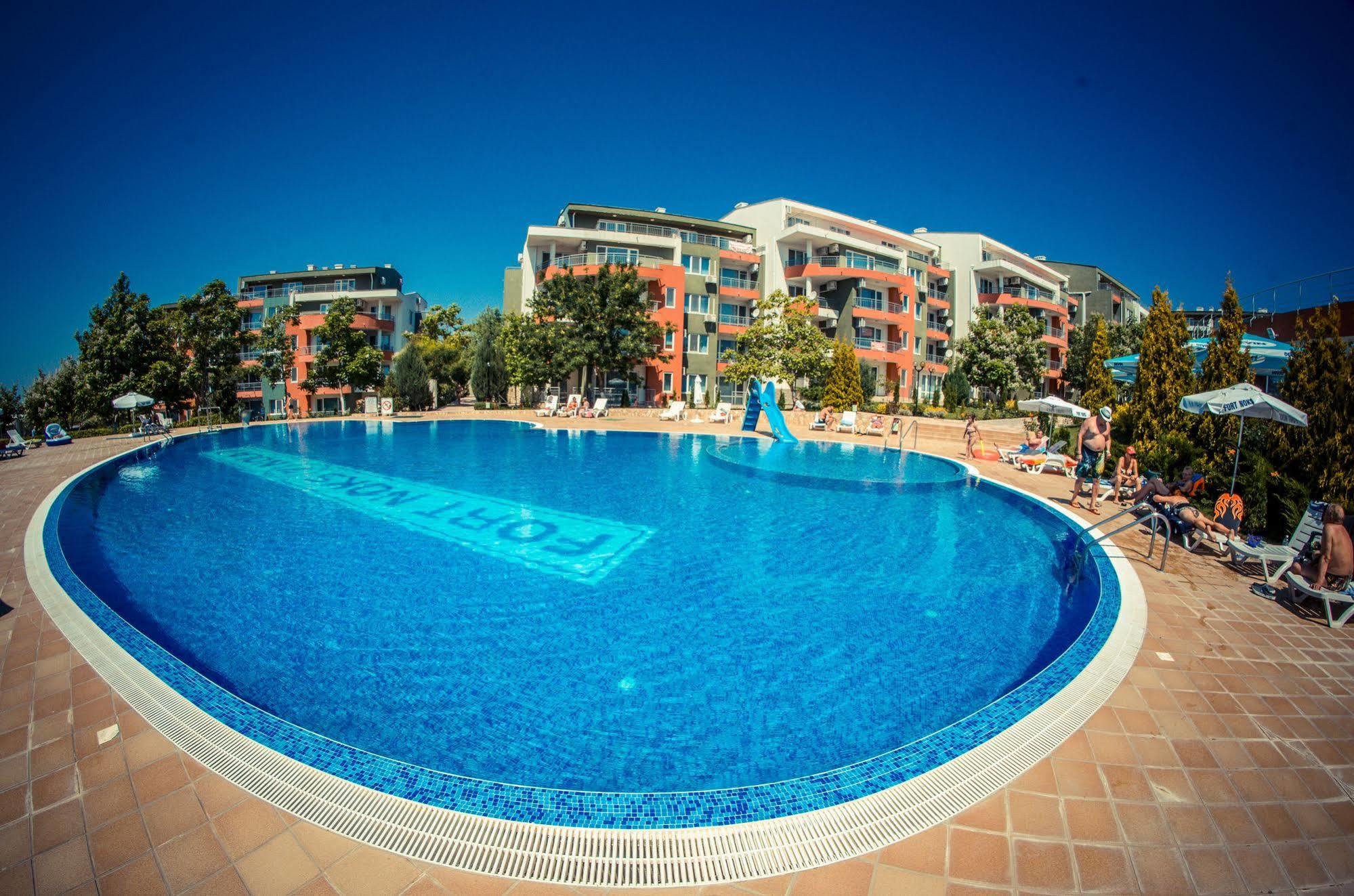 Gt Green Fort Beach Apartments 阳光海滩 外观 照片