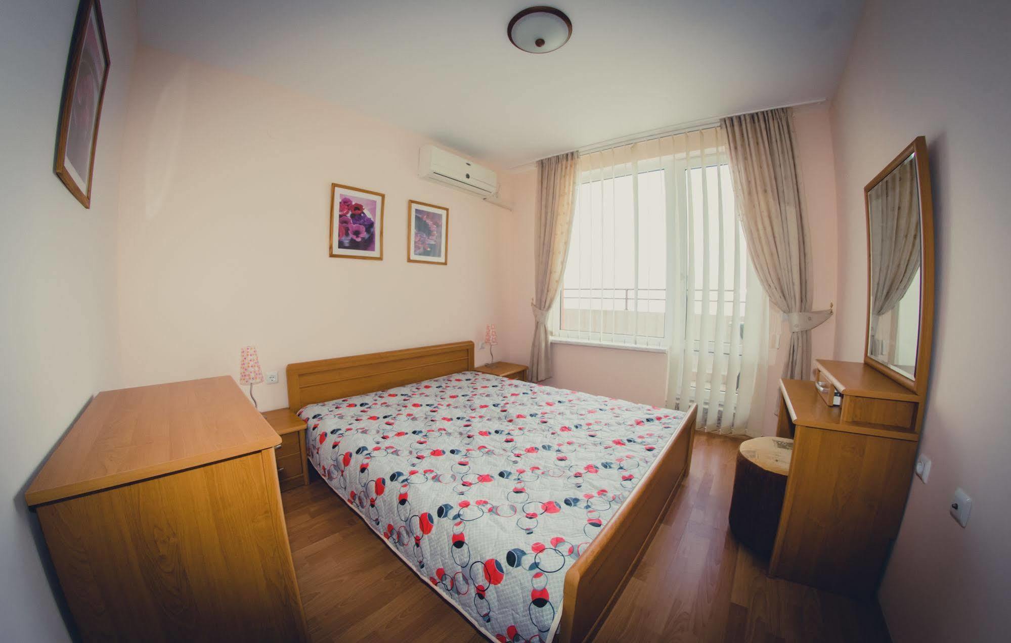 Gt Green Fort Beach Apartments 阳光海滩 外观 照片