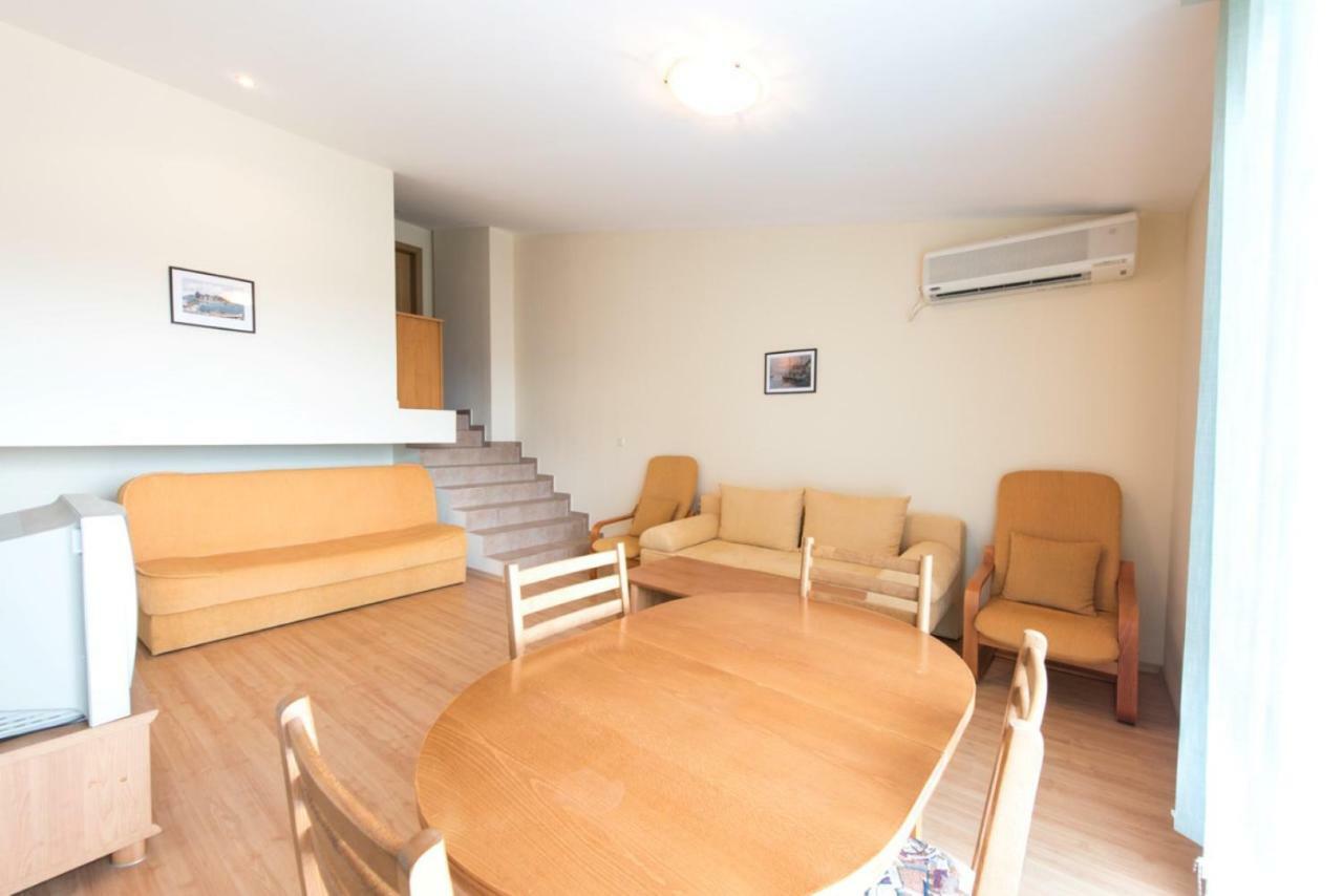 Gt Green Fort Beach Apartments 阳光海滩 外观 照片