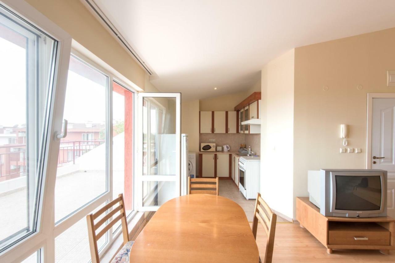 Gt Green Fort Beach Apartments 阳光海滩 外观 照片