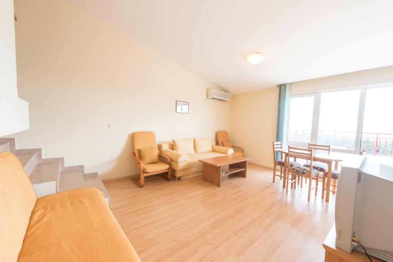 Gt Green Fort Beach Apartments 阳光海滩 外观 照片